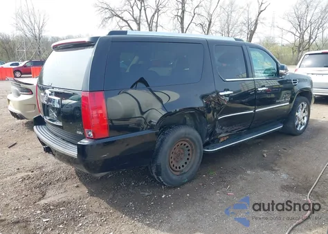 2007 Cadillac Escalade Esv Standard z USA, uszkodzony, nr VIN 1GYFK66887R205893